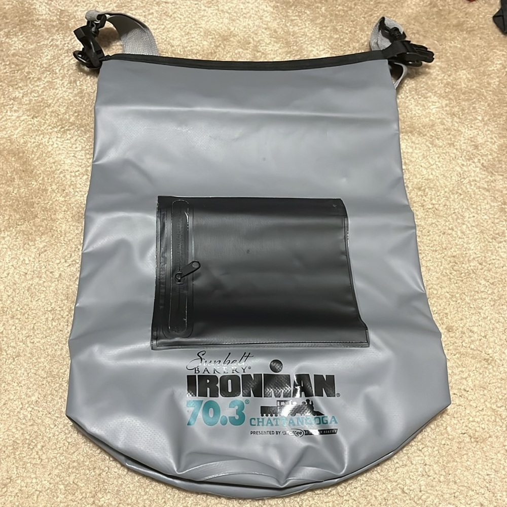 IRONMAN CHATTANOOGA 70.3 Drybag - grey and black NWT